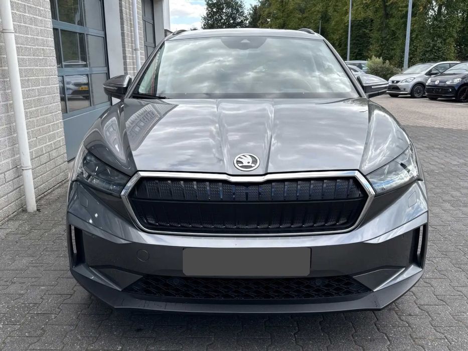 Skoda Enyaq      2022