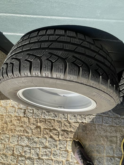 Jantes mercedes  E270 em bom estado e com pneus.  225/55 R16