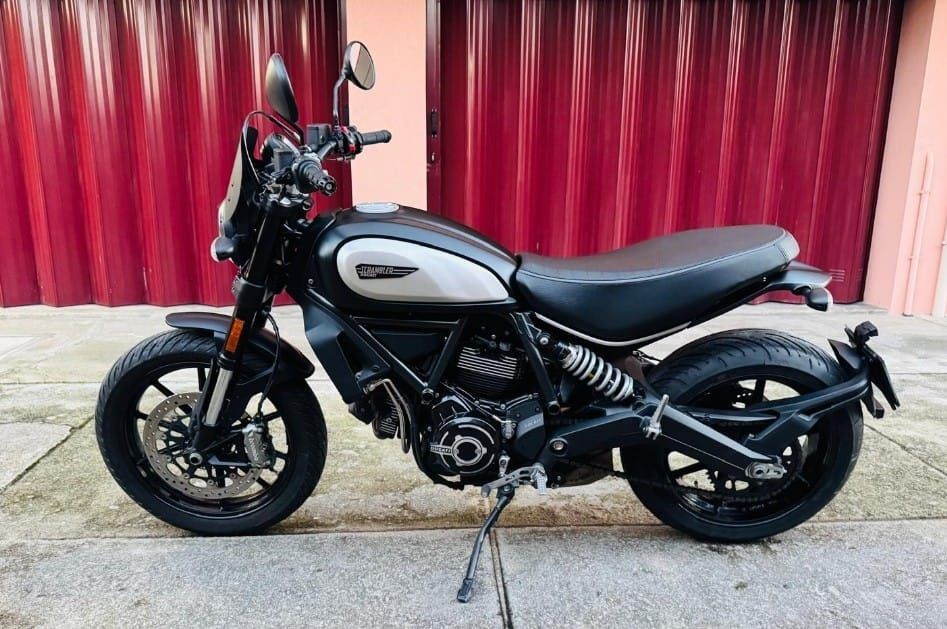 Ducati scrambler 800cc aceito propost par vend ou troc aceito retoma carro ou mota mesmo avariado ou acidentado