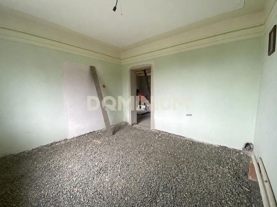 Продається затишний будинок в с. Іза