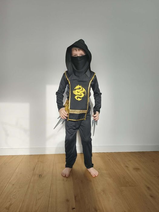 Nowy strój kostium Samuraj Ninjago Ninja (Rozm.122/128)