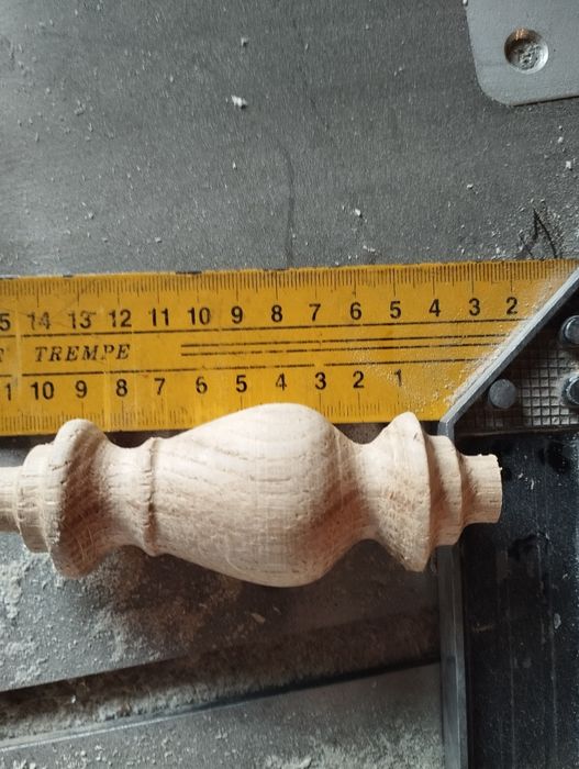 Wałki nogi toczone dębowe rękodzieło paliki kołki