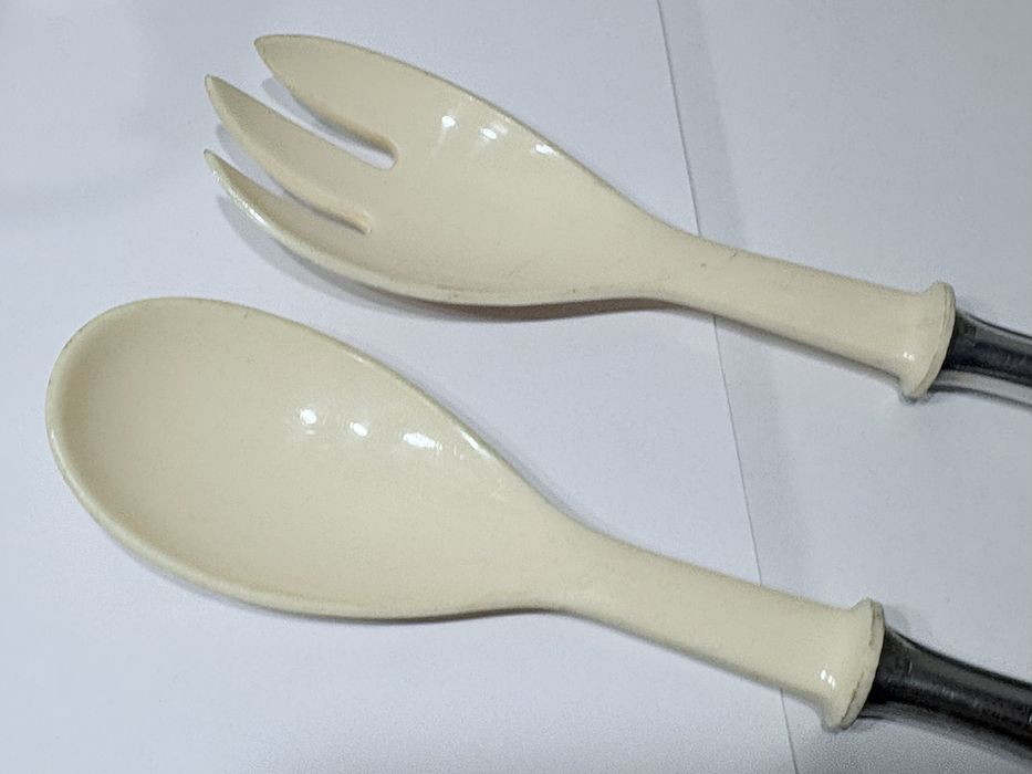 Talheres de salada vintage WMF com banho em prata e celluloíde