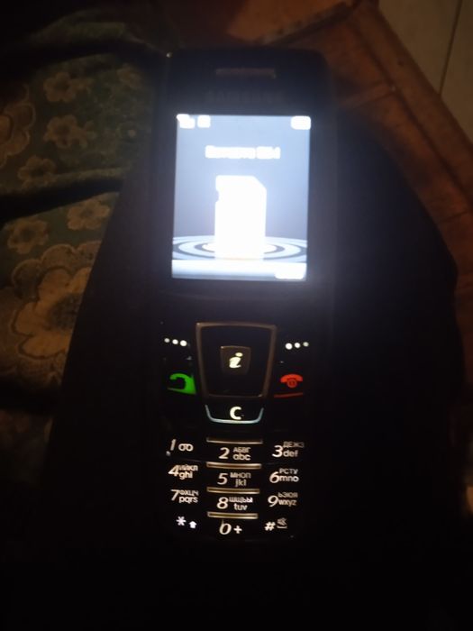 Мобільні телефони