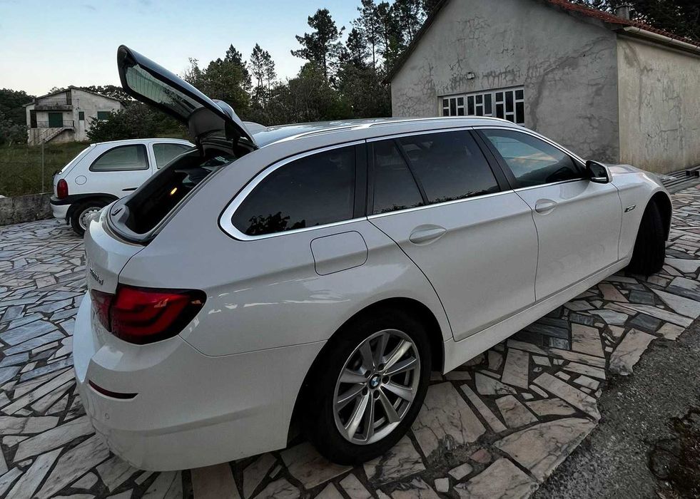 BMW 520d Touring Aut. | Nacional | 184cv | Histórico Limpo