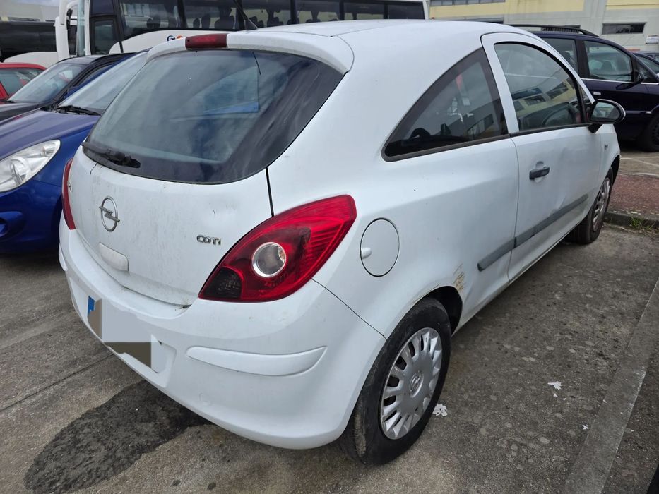 Opel Corsa D 1.3 Cdti para peças