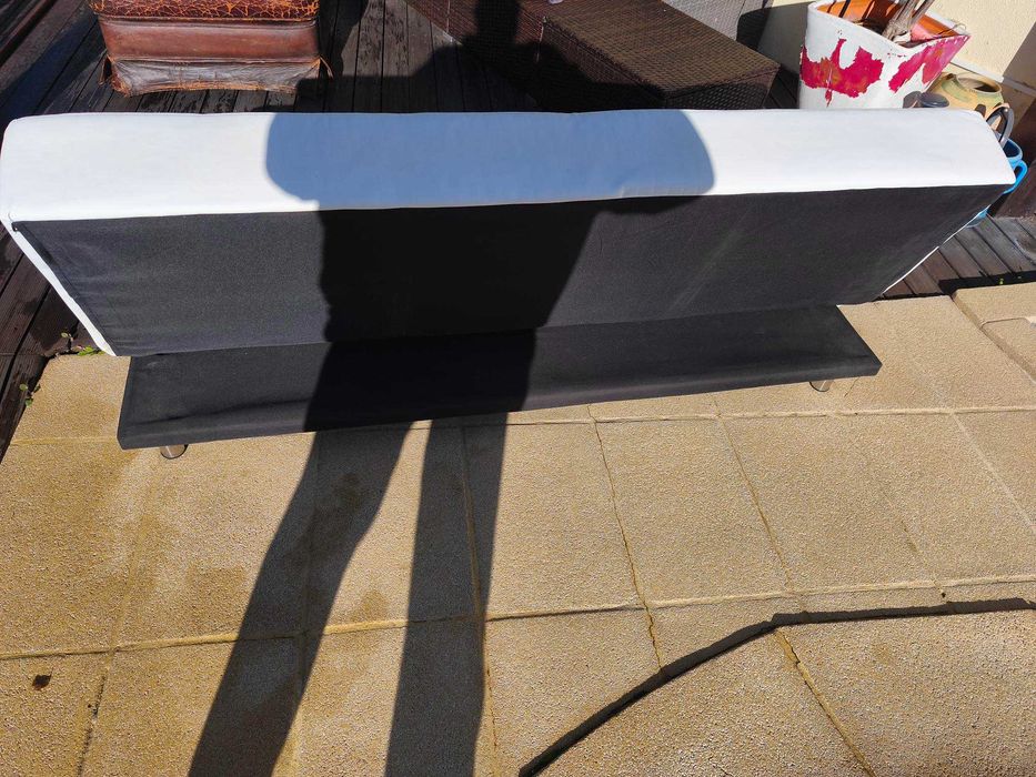 Sofa cama branco quase novo