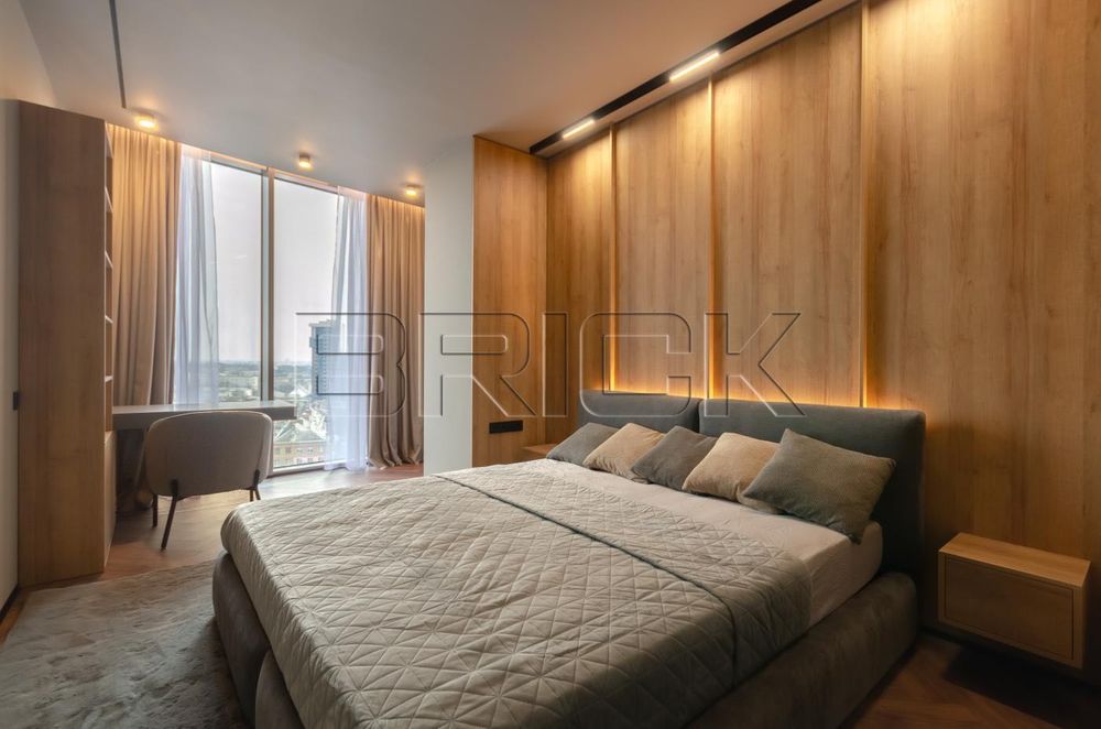 Продаж 2-кімнатної квартири з дизайнерським ремонтом в ЖК Taryan Towers  Печерськ Центр