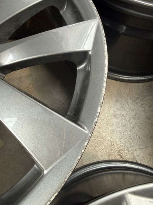 Felgi aluminiowe Tesla Platin 5x114,3 9,5Jx19 ET 45
