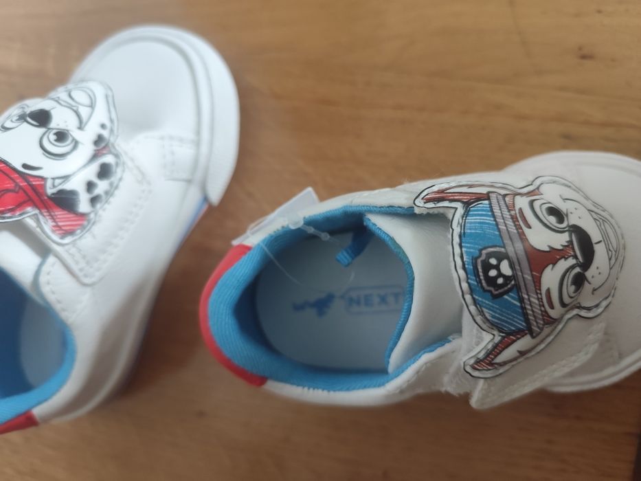 Nowe buty sportowe typu adidaski Psi Patrol od next, r.19