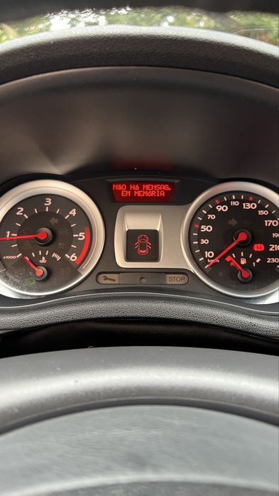 Renault Clio — fotografia 6