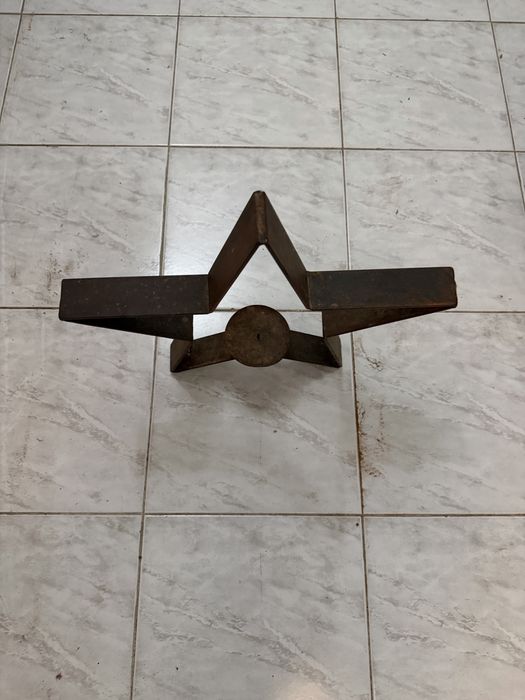 Estrela em ferro forjado para exetrior com base para vela