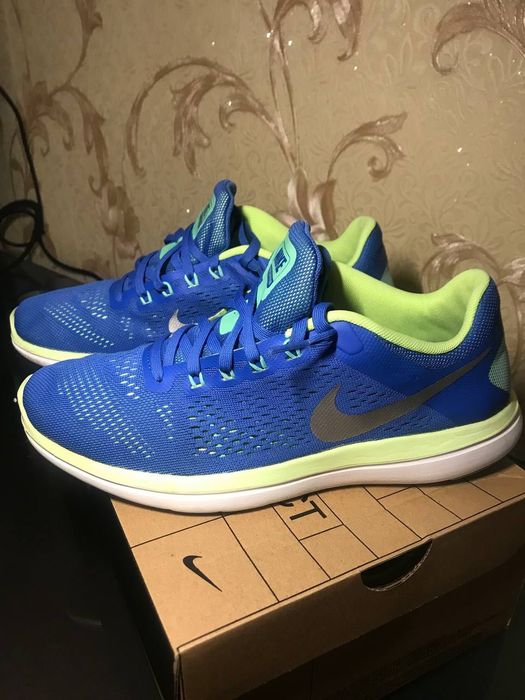 Кросівки nike жіночі, оригінал, 41 розмір