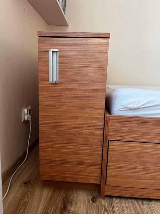 łóżko pojedyńcze