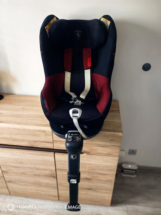 Fotelik Ferrari, Victory Black Cybex Sirona M2 I-Size 0-18Kg /45-105cm