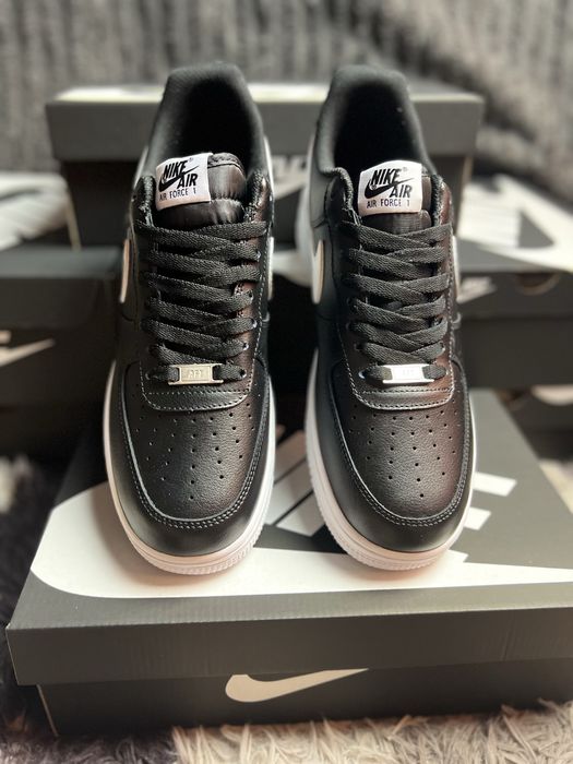 Кросівки Nike Air Force 1 Low Black & White