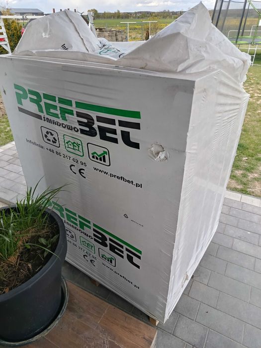 Pustak Śniadowo Prefbet 240x240x590 43 szt.