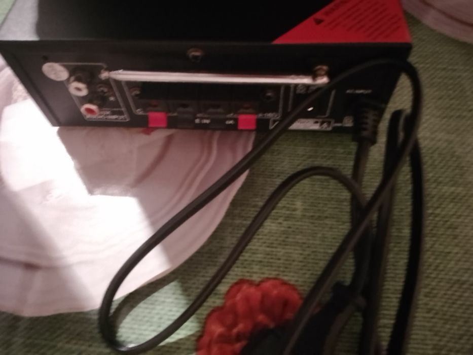 Продам усілітел звука бу