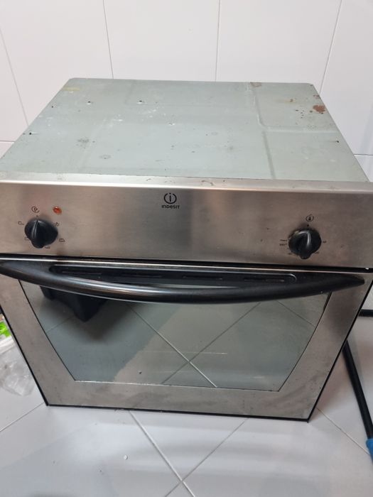 Forno de encastrar 60 Indesit