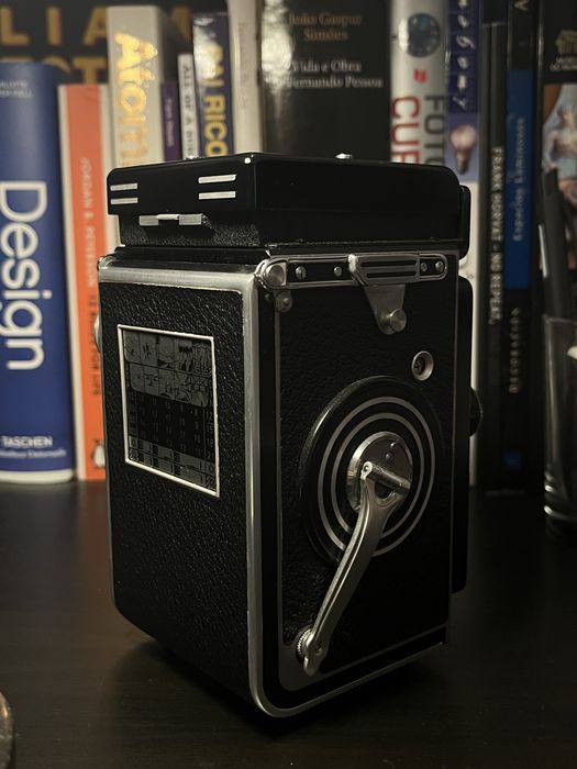 Câmara fotográfica Rollieflex médio formato analogica 6x6