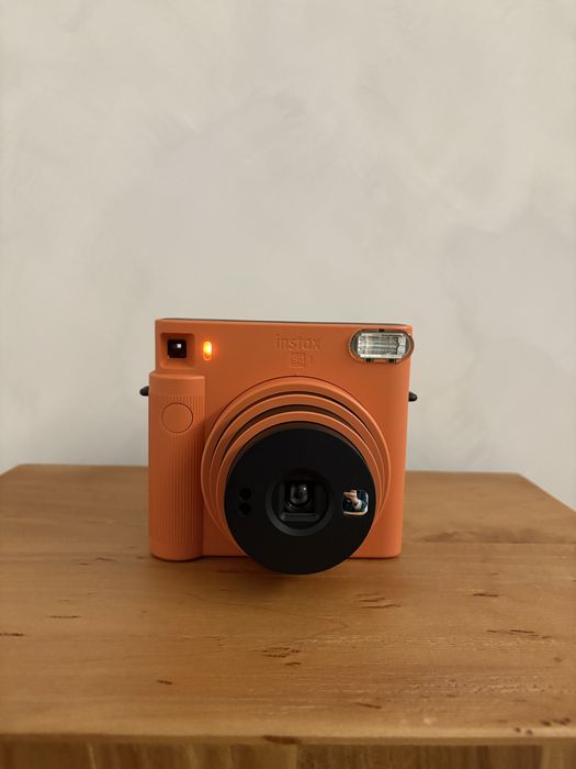 Fujifilm Intax Square sq1 Laranja