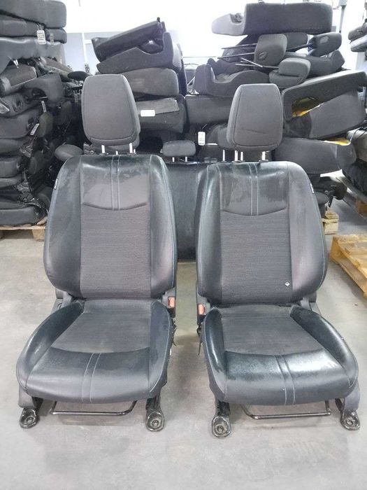 Сидіння Renault Master,Trafic,Kangoo,Megane,Scenic,Duster. та інші.