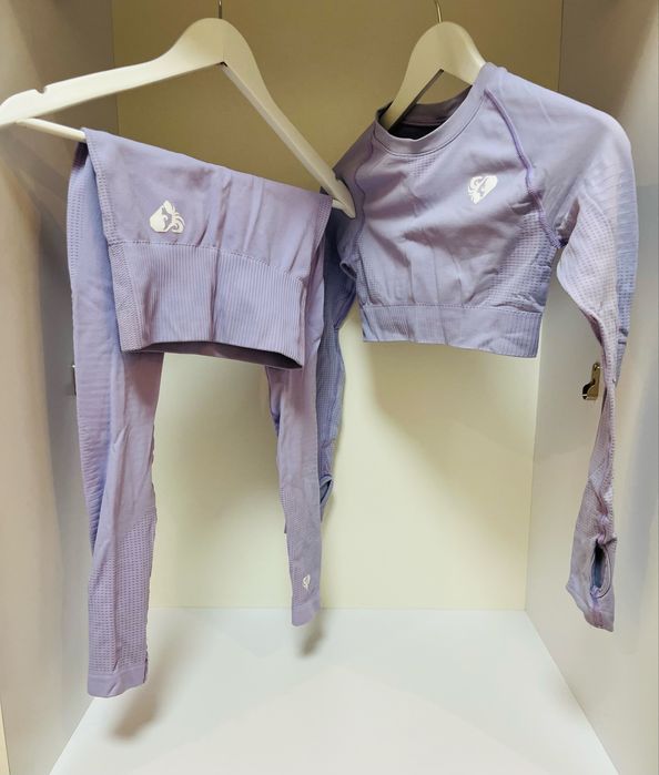 Продам одяг на дівчинку!