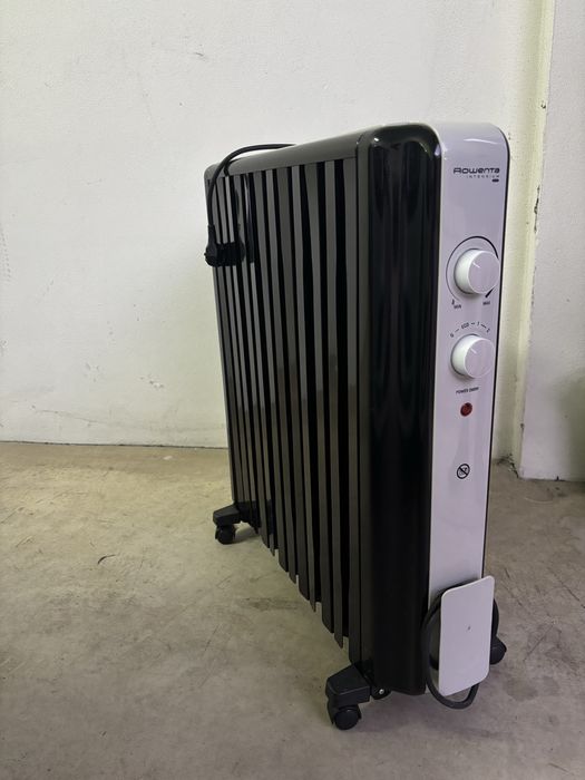 Aquecedor / Radiador a Óleo Rowenta – 2500W