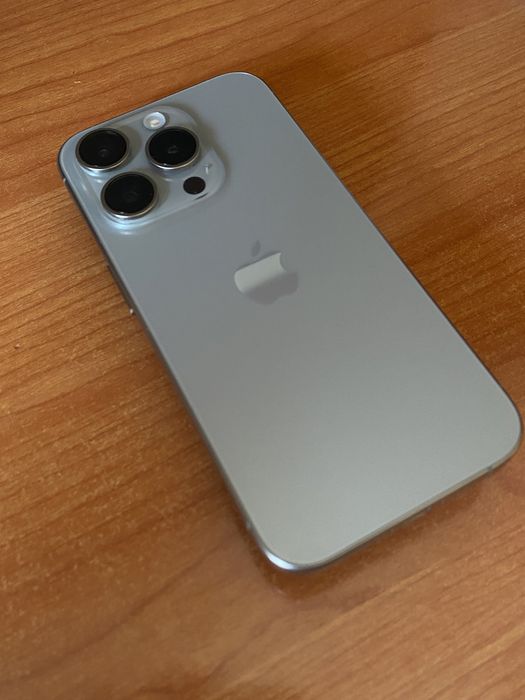 Iphone 15 pro 128 Gb Natural Titanium 93% 300 ciclos