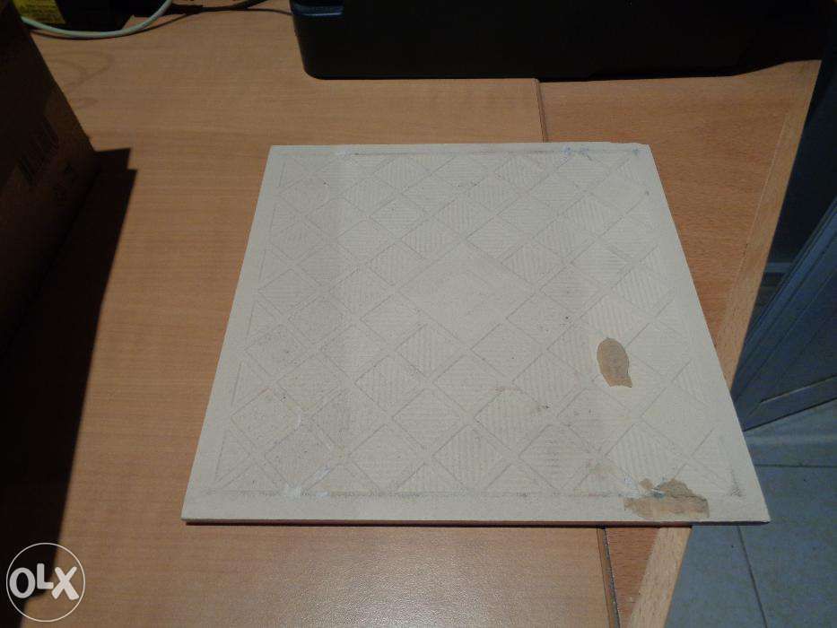 Caixa 25 azulejos branco br:1E Primus Vitoria Aveiro 20x20cm