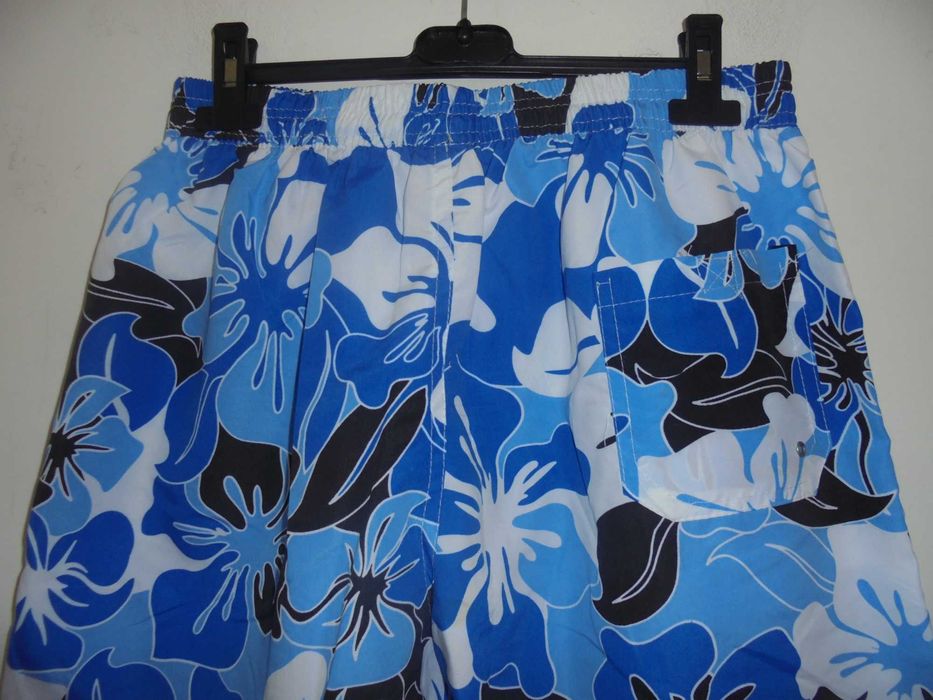 calção de homem muito florido