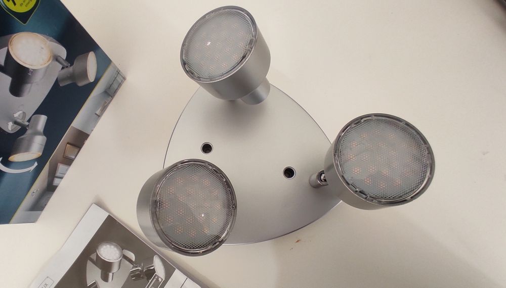 Candeeiro de teto led multifocal