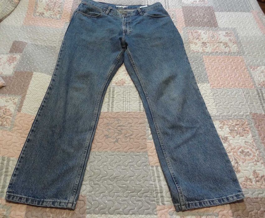 Męskie spodnie jeansowe Wrangler  W 36 L30 super stan