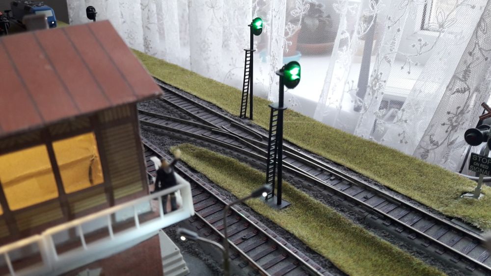 Модель двухзначного светофора/ Железная дорога Piko,Roco H0 (1:87)