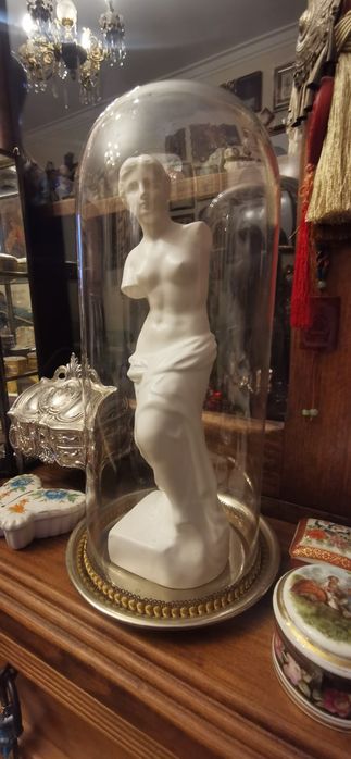 Diversas estatuetas em biscuit Vista Alegre