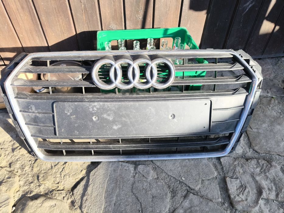 Audi A4 b9 grill , atrapa