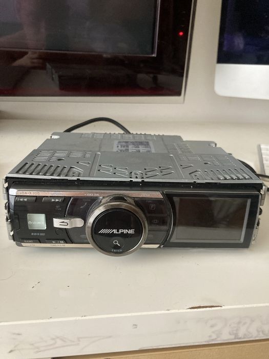 Radio samochodowe Alpine Ida X300