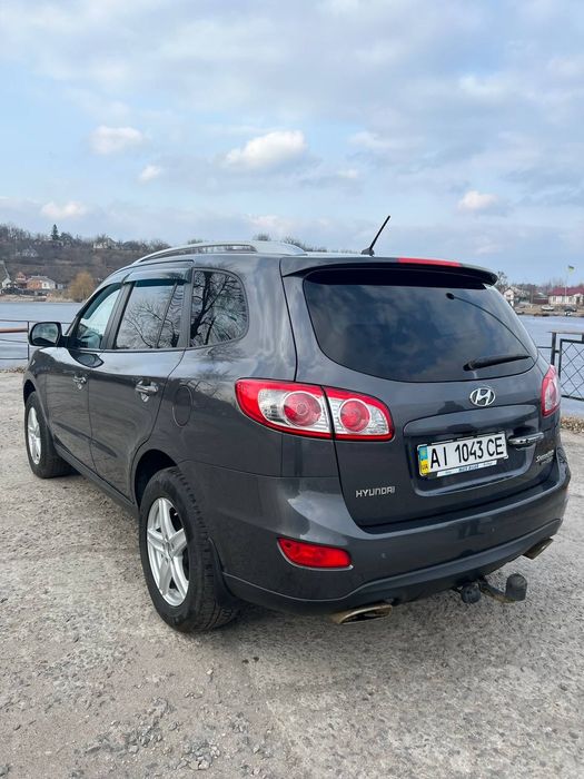 Hyundai Santa Fe 2010 року