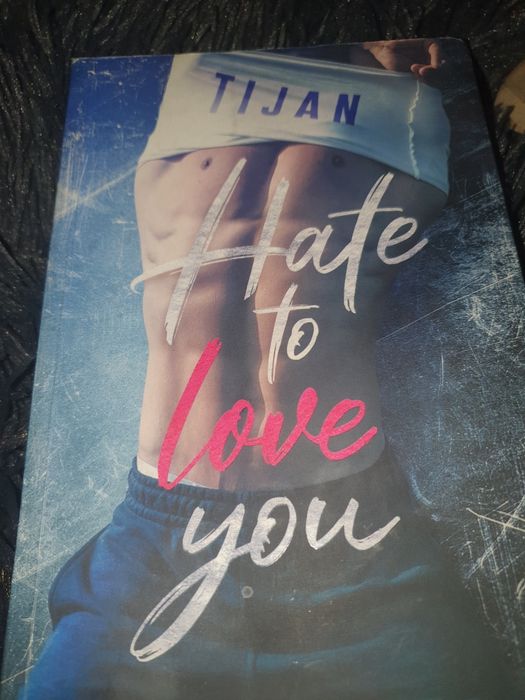 Książka Tijan- hate to love you.