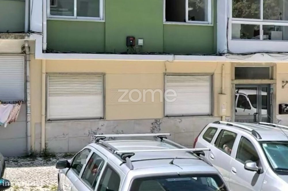 Apartamento T2 Pronto habitar em Benfica,