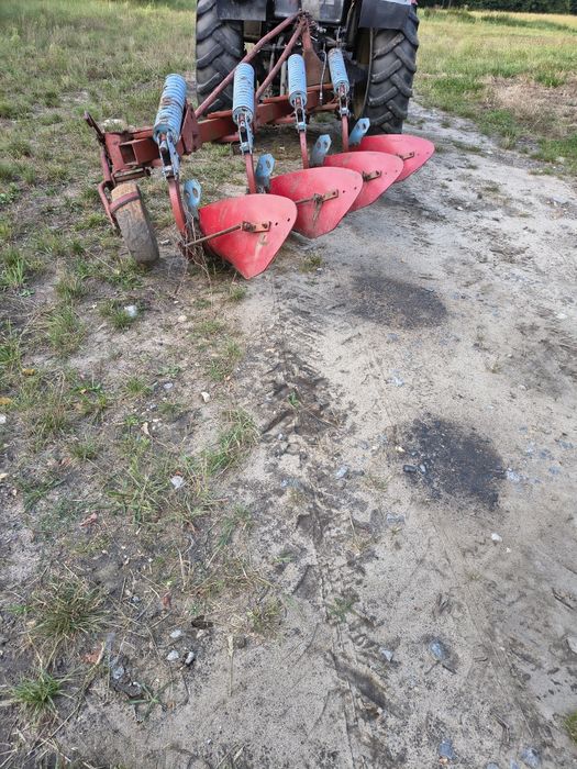 Pług kyllingstad 4 skibowy
