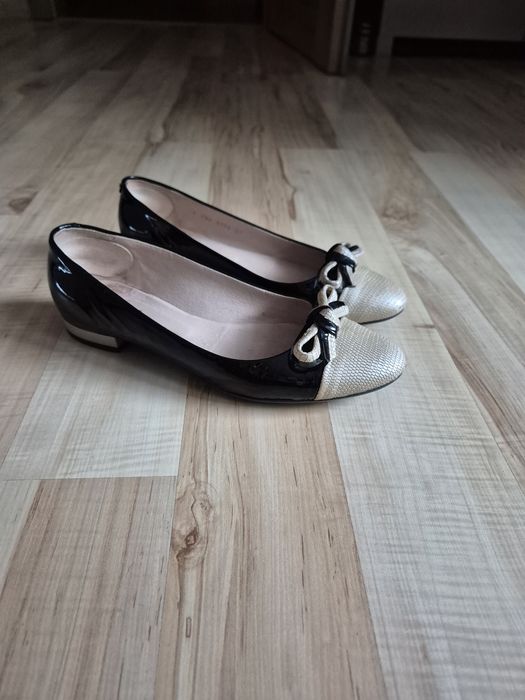 Półbuty Gino Rossi rozm. 37