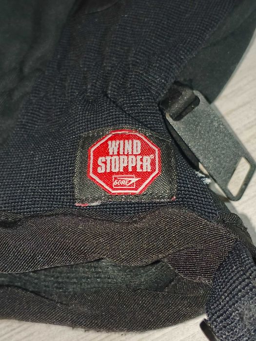 Перчатки лыжные wind stopper L-XL soft shell
