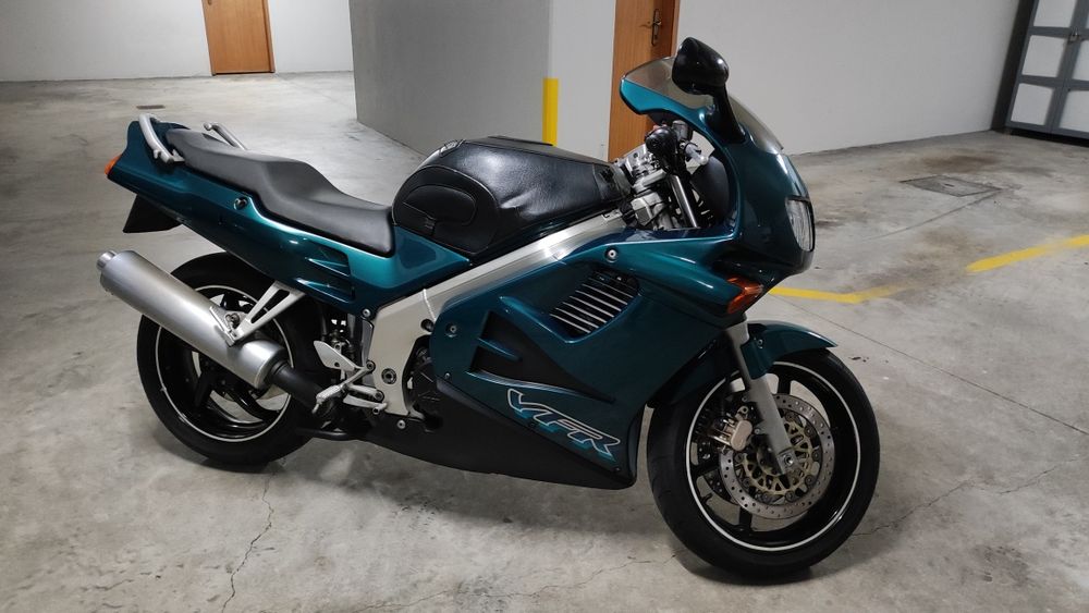 Honda VFR 750 RC36 II