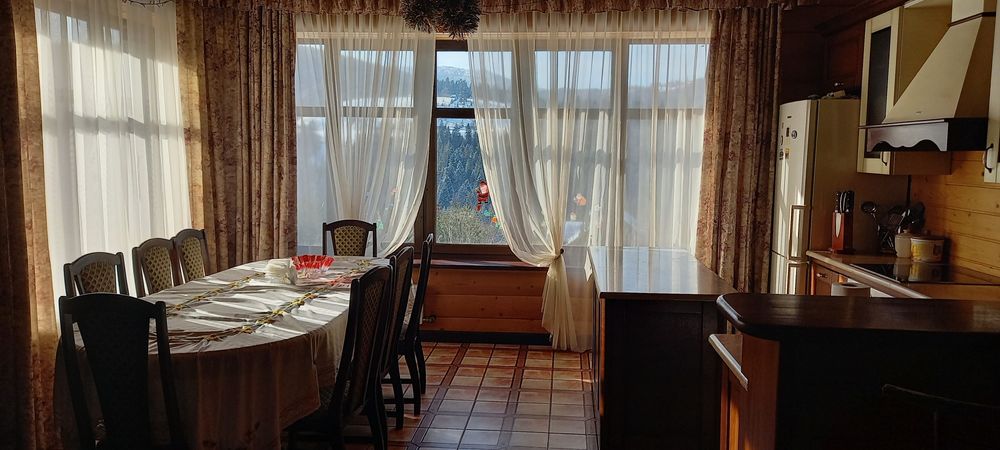 Відпочинок в Карпатах.Оренда будинка в горах .Котедж "Лара" Микуличин