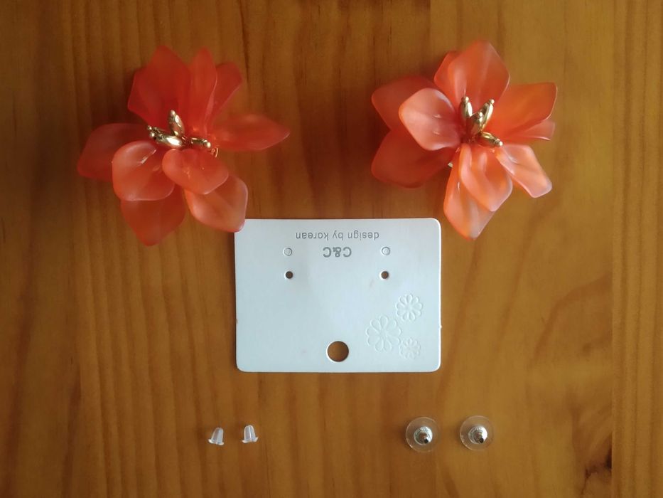 (NOVO, PORTES GRÁTIS) Brincos Daphné em Acrílico - Laranja