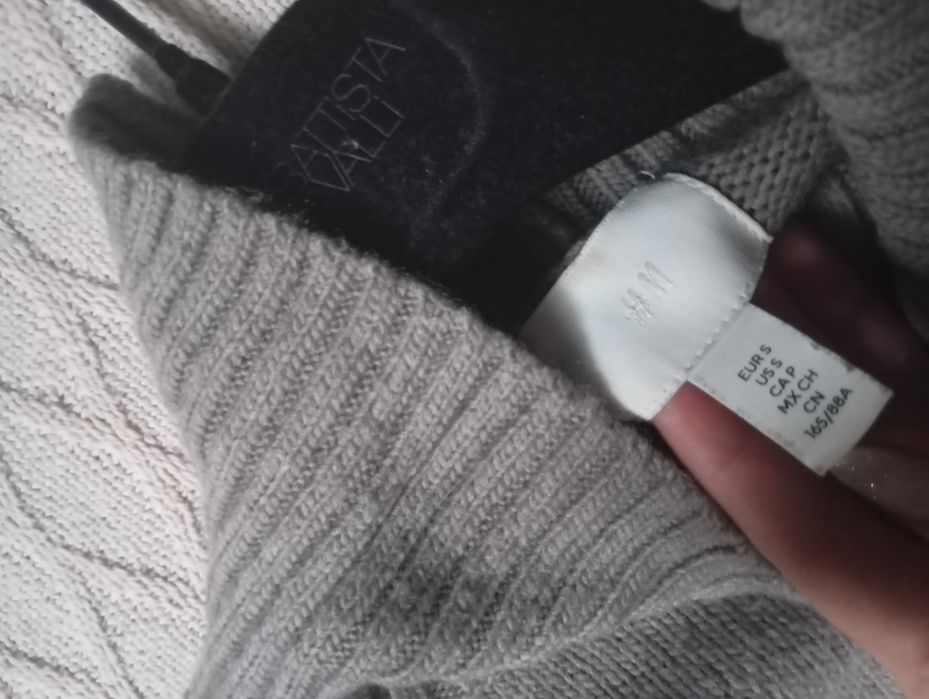 H&M S-M pudełkowy sweter z wełną w kolorze taupe kakao