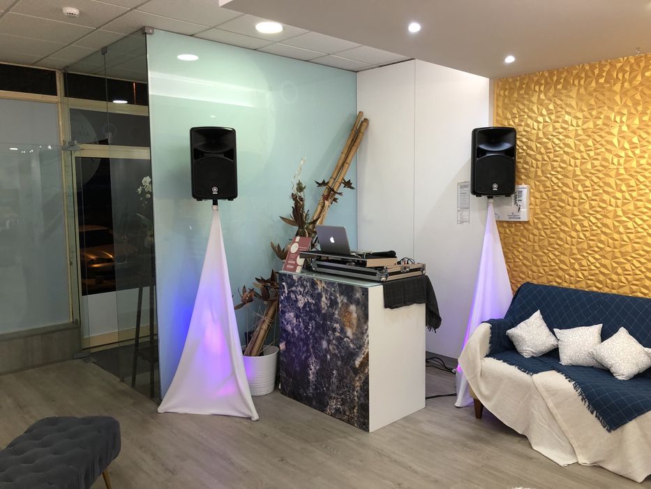 Animação na sua loja de negócio.