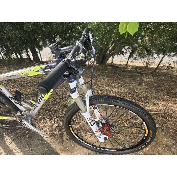 Merida btt super equipada m