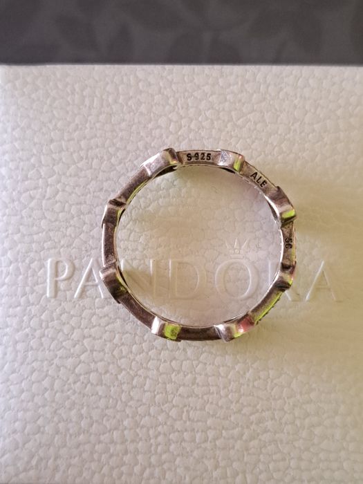 Anel Pandora Allur hearts